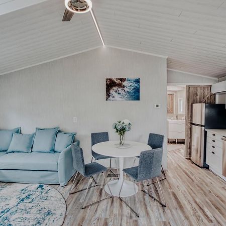 Modern & Cozy Stand-Alone Apartment - Perfect Stay Painted Post Ngoại thất bức ảnh